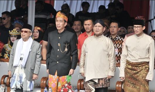 Jokowi-Ma'ruf dan Prabowo-Sandi.