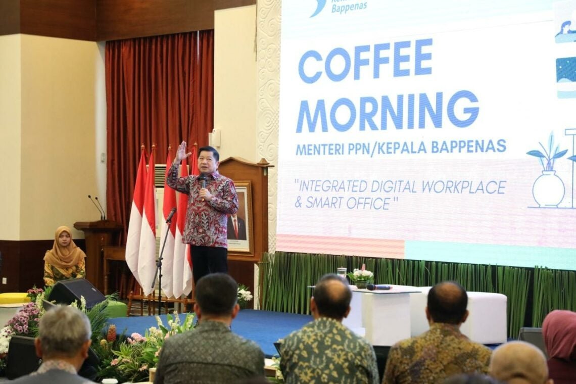 Ngobrol Santai Bersama Menteri PPN Suharso Monoarfa,Djunaedi Hadisumarto Ngobrol Santai Bersama Menteri PPN Suharso Monoarfa