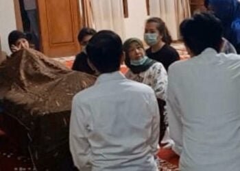 Jenazah Bunda Jokowi, Dimakamkan Kamis Ini Pukul 13.00 WIB