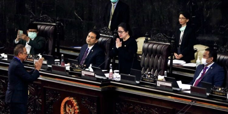 DPR-RI Meminta Prosedur Pemakaman Jenazah Pasien Positif Covid-19 Disosialisasikan Secara Masif Kepada Masyarakat.