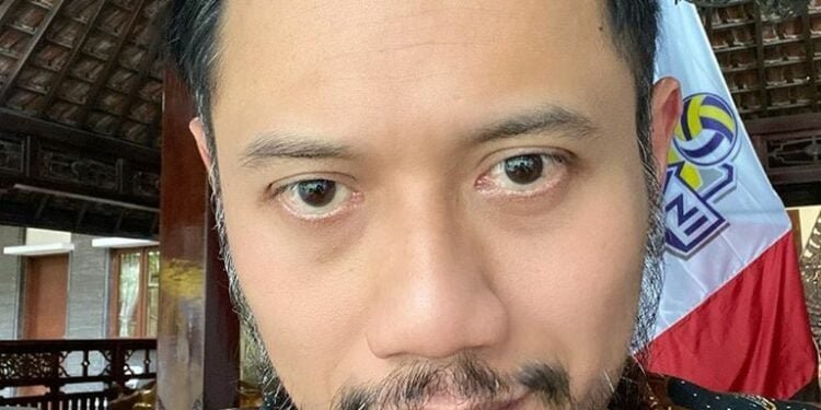 Cahaya Dalam Kegelapan