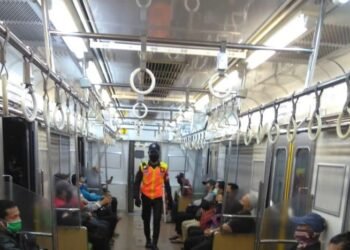 Catatan Luhut Binsar Pandjaitan Soal KRL Commuter Line Jabodetabek