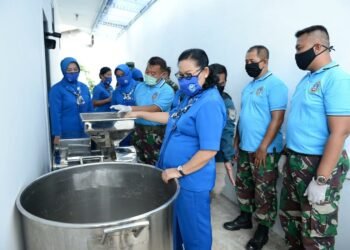 Ketua Umum Jalasenastri Lauching Buku Aneka Resep Kue & Minuman Sehat 