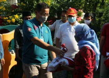 Mensos Minta Warga Tak Usah Ribut-ribut soal Bantuan Sosial