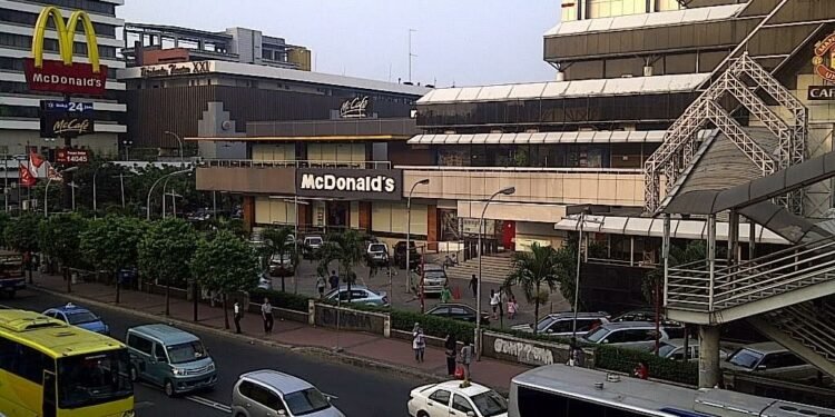 Restoran McDonald’s Sarinah-Thamrin "Pamit" 1 Restoran McDonald’s Sarinah-Thamrin “Pamit”