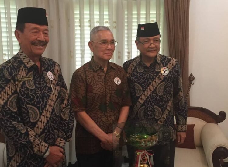 Mayjen Polisi (p) Putera Astaman Ulang Tahun ke 82 Tahun