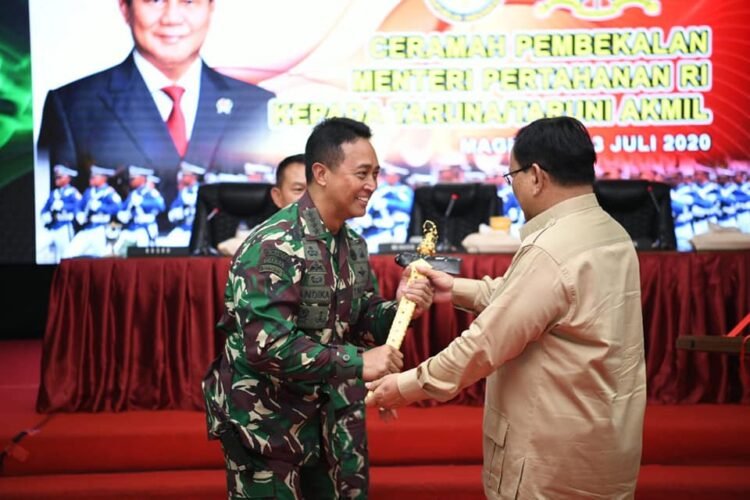 Kasad Dampingi Menhan RI Kunjungan Kerja ke Akademi Militer