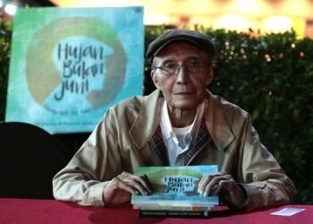 Penulis “Puisi Hujan Bulan Juni” , Wafat Juli Hari ini
