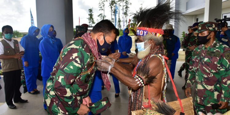 KSAL Kunjungan Kerja Ke Koarmada III Sorong