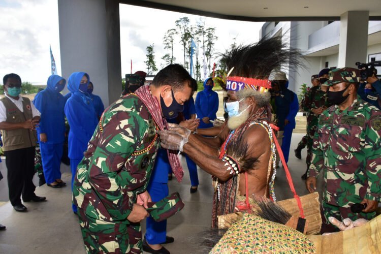 KSAL Kunjungan Kerja Ke Koarmada III Sorong