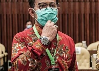 Kalung Yang Diklaim Membunuh Virus Corona Diedarkan Swasta