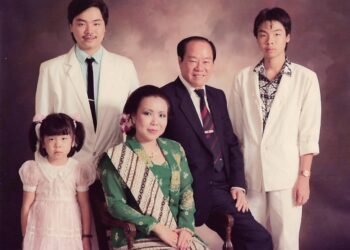 Freddy Widjaja Bermimpi Bertemu Papa Eka