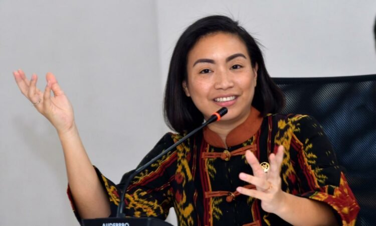 Rahayu Saraswati Rahayu Saraswati