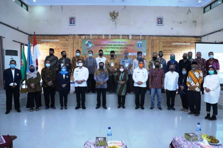 Pimpin Dekopinwil Banten, Ratu Tatu Gelorakan Kebangkitan Ekonomi
