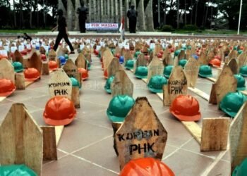 14 BUMN Bakal Dibubarkan, DPR Singgung Ancaman PHK Massal