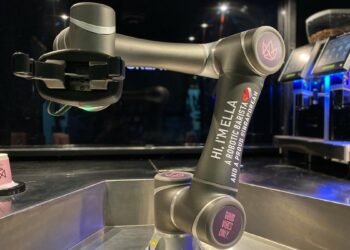 The Singapore Cafe With a Robot Barista