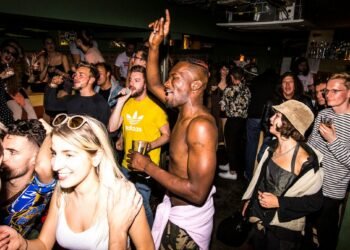 Hanya Beberapa Klub yang Menerima Pendanaan dari Arts Survival Fund senilai £ 257 juta