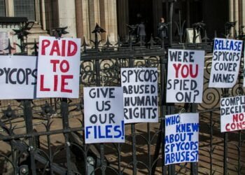 Anggota Parlemen Inggris Memilih untuk Mengizinkan Mata-mata untuk Membunuh, Menyiksa dan Pemerkosaan