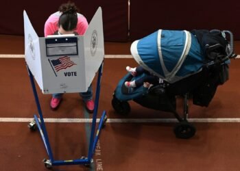 Pandemi Menghancurkan Wanita dan Menyulitkan Mereka untuk Memilih