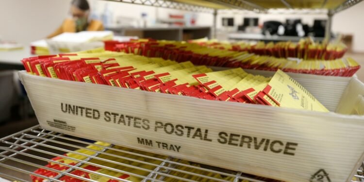 Inilah "Tindakan Luar Biasa" USPS Berencana Untuk Mendapatkan Surat Suara Anda