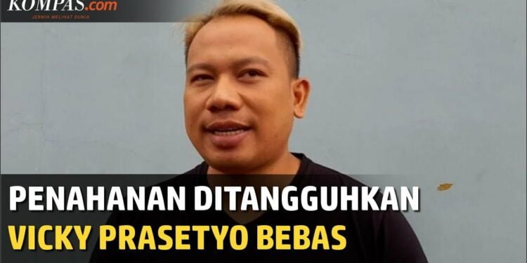 Vicky Prasetyo Pria Dengan Rekor 24 X Menikah.