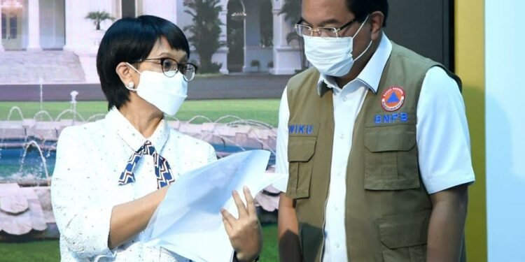 Pemerintah Tutup Sementara Perjalanan WNA ke Indonesia