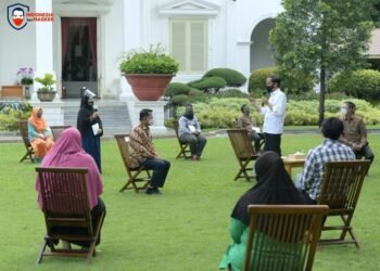 Jokowi: Apakah Anda Tengah Menanti Vaksin Covid-19?