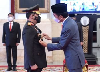 Kapolri Baru dan Kemistri Jokowi