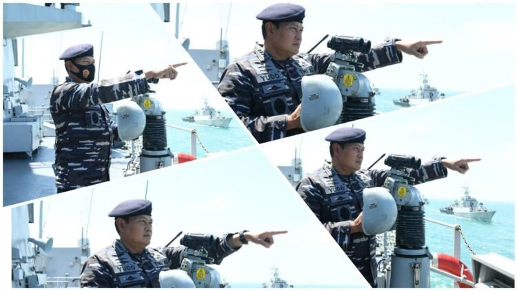 TNI AL Bantu Korban Gempa