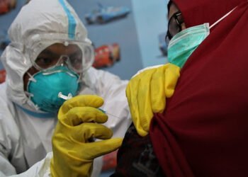 Vaksinasi Corona 3.000 Hari