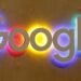Google Siapkan Dana Tangkal Hoaks Vaksin COVID-19