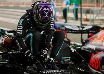 Toto Wolff mengaku positif COVID-19