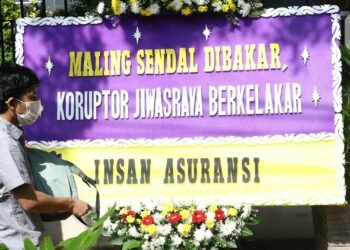 Ketua BPK dan Wakilnya Sengaja Melindungi Grup Bakrie!