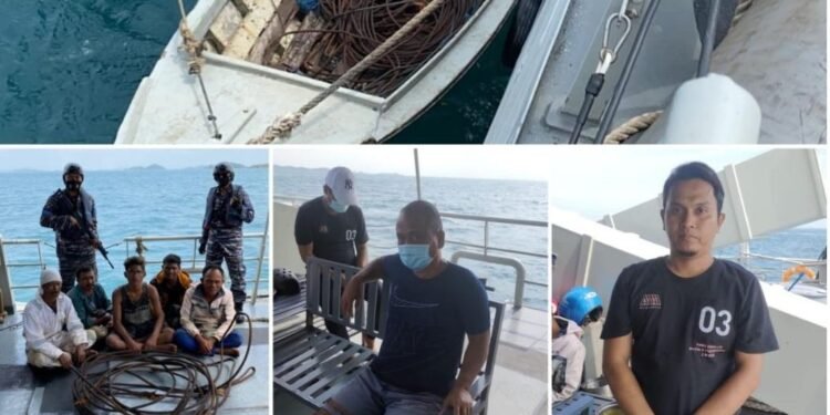 TNI AL Amankan Perahu Diduga Pelaku Pencurian di Tongkang