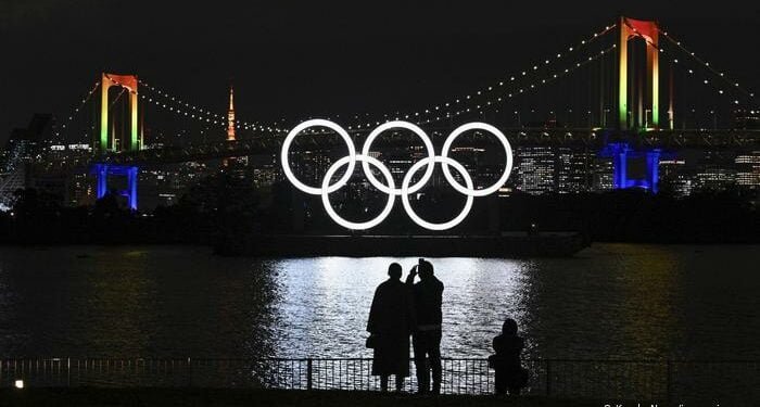 Di Olimpiade Atlet Haram Berpelukan atau Lakukan Tos