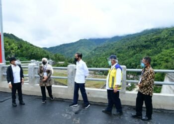 Jokowi Ngomongin Tukul