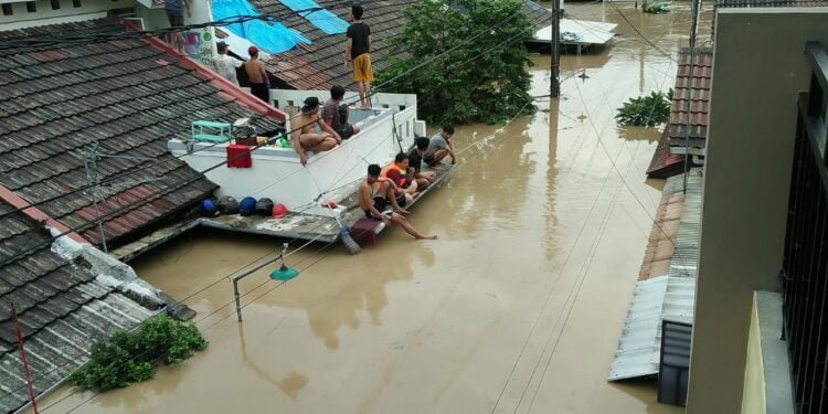 Gubernur DKI Jelaskan Kenapa Jakarta Kali ini Banjir