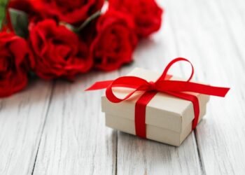 Kado Valentine Apa Ya?