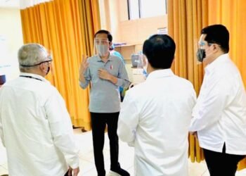 Penyuntikan Perdana Vaksin Covid-19 Ke Relawan