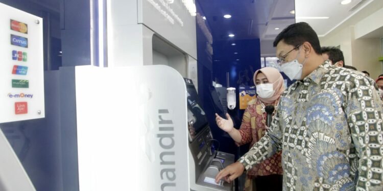 Mandiri Customer Service  Machine (CSM)