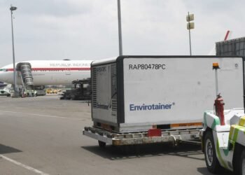 Sepuluh Juta Dosis Bahan Baku Vaksin Kembali Tiba di Indonesia