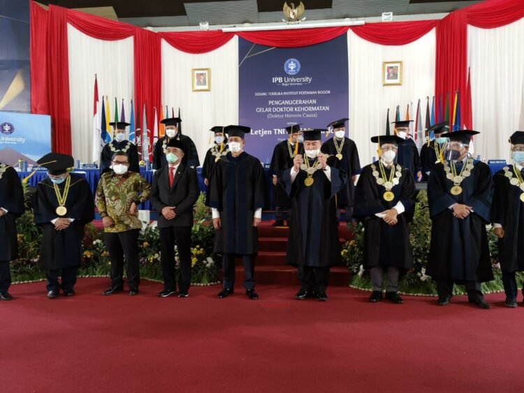 Doktor HC Doni Monardo, Selarik Kisah yang Terpendam