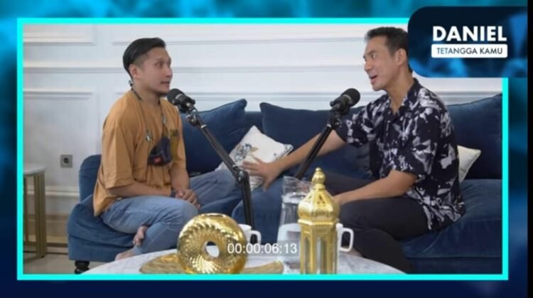Tangga Khusus Raja Salman Viral Gara-Gara Arie Untung