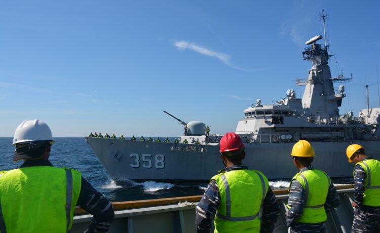 TNI AL Latihan Pra Armada Jaya