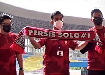 Anak dan Menteri Jokowi Investasi di Klub Bola?