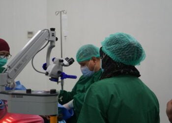 Donasi Konsumen Alfamart, NU Care Gelar Operasi Katarak dan Khitan Gratis