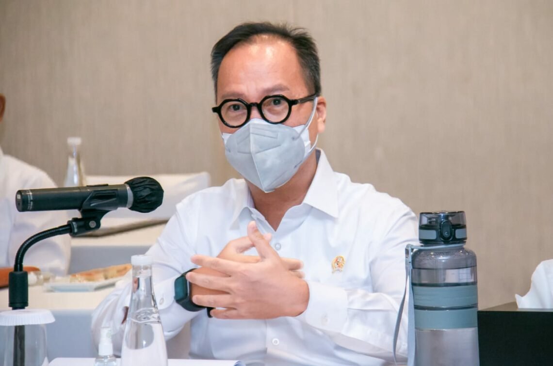 Menteri Perindustrian Agus Gumiwang Kartasasmita pada acara webinar internasional tentang Peluang Industri Indonesia terkait Isu Global Chip Shortage