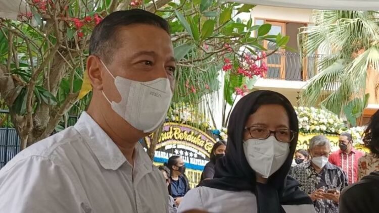 Putri Sulung Nurul Arifin Meninggal Henti Jantung