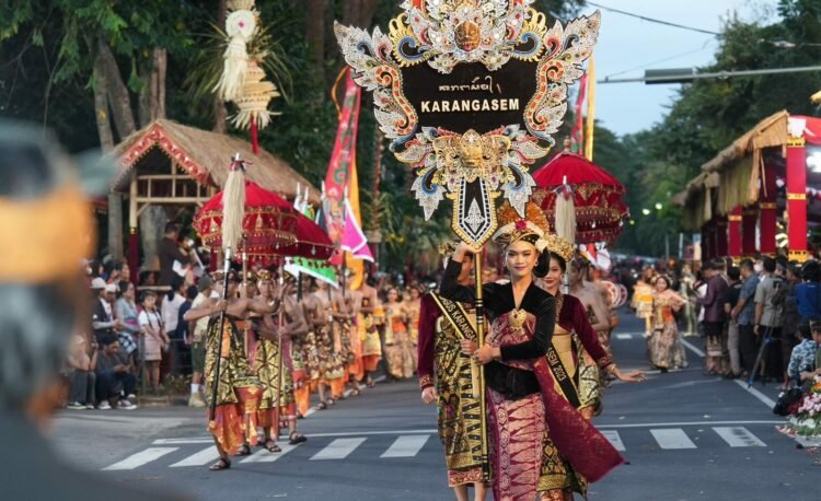 Menparekraf Sandiaga Uno Dorong Pelaku Ekraf Denpasar untuk Berinovasi dan Berkolaborasi