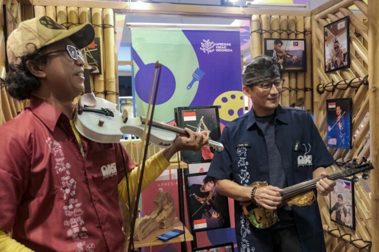 Menparekraf Sandiaga Uno Dorong Pelaku Ekraf Denpasar untuk Berinovasi dan Berkolaborasi